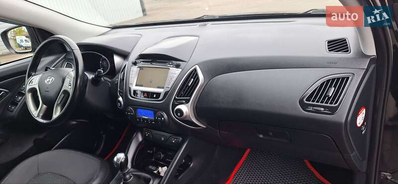 Внедорожник / Кроссовер Hyundai ix35 2014 в Новоархангельске