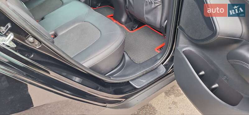 Внедорожник / Кроссовер Hyundai ix35 2014 в Новоархангельске