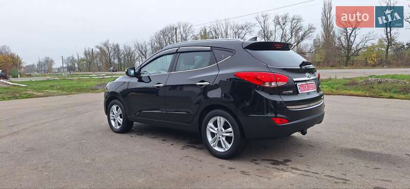 Внедорожник / Кроссовер Hyundai ix35 2014 в Новоархангельске