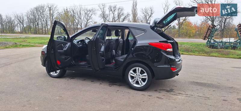 Внедорожник / Кроссовер Hyundai ix35 2014 в Новоархангельске