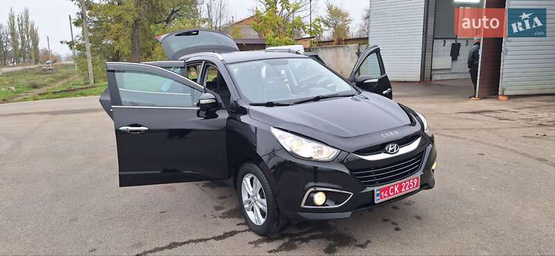 Внедорожник / Кроссовер Hyundai ix35 2014 в Новоархангельске