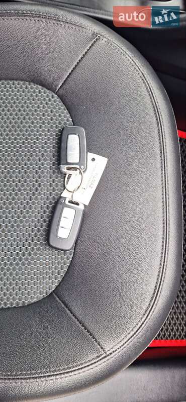 Внедорожник / Кроссовер Hyundai ix35 2014 в Новоархангельске