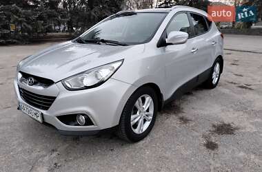 Внедорожник / Кроссовер Hyundai ix35 2010 в Харькове