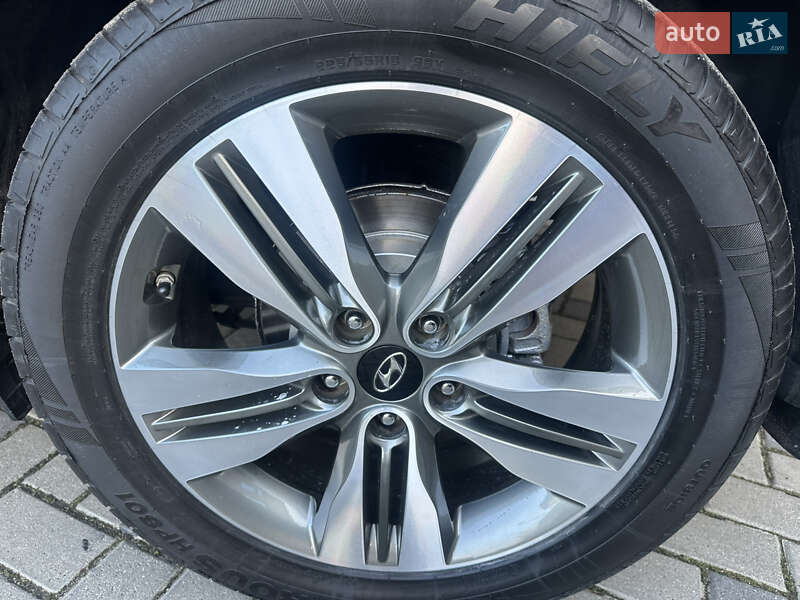 Внедорожник / Кроссовер Hyundai ix35 2014 в Ровно