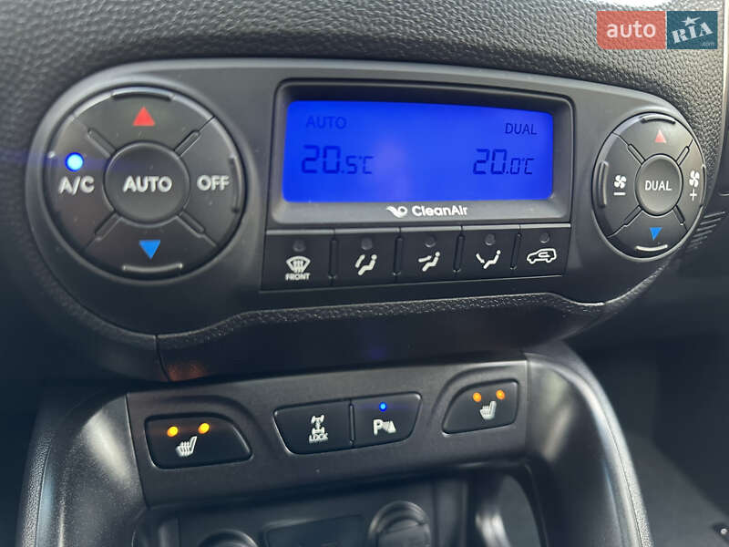 Внедорожник / Кроссовер Hyundai ix35 2014 в Ровно