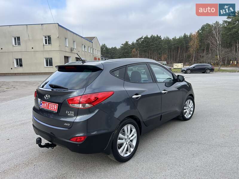 Позашляховик / Кросовер Hyundai ix35 2011 в Радивиліві
