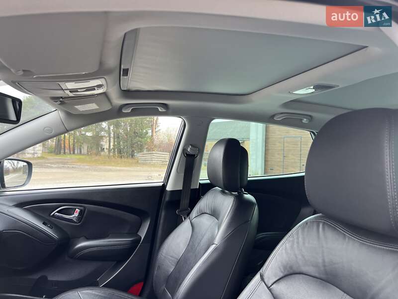 Позашляховик / Кросовер Hyundai ix35 2011 в Радивиліві