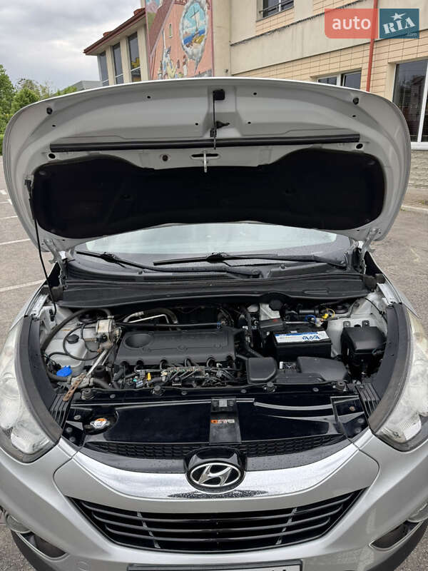 Внедорожник / Кроссовер Hyundai ix35 2012 в Киеве