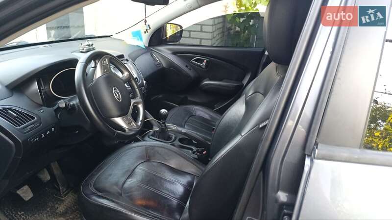 Внедорожник / Кроссовер Hyundai ix35 2010 в Одессе