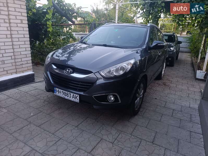 Внедорожник / Кроссовер Hyundai ix35 2010 в Одессе