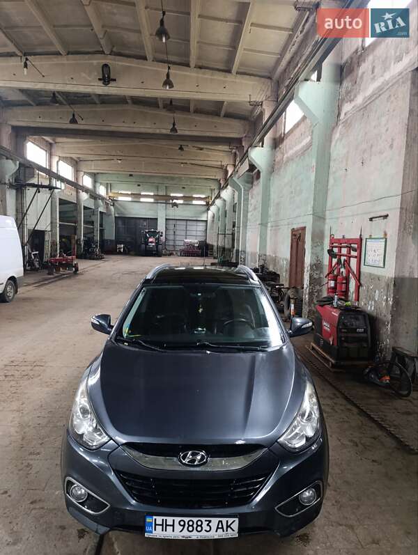 Внедорожник / Кроссовер Hyundai ix35 2010 в Одессе