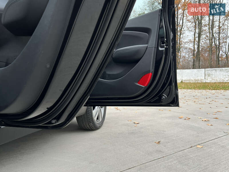 Позашляховик / Кросовер Hyundai ix35 2014 в Луцьку