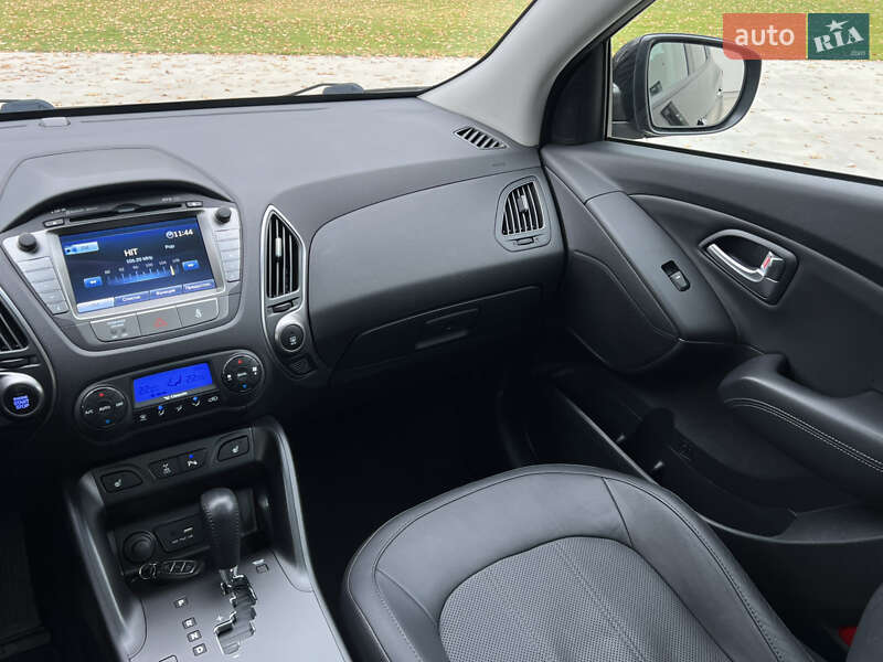Позашляховик / Кросовер Hyundai ix35 2014 в Луцьку