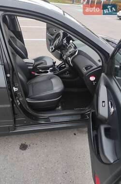 Внедорожник / Кроссовер Hyundai ix35 2010 в Полтаве