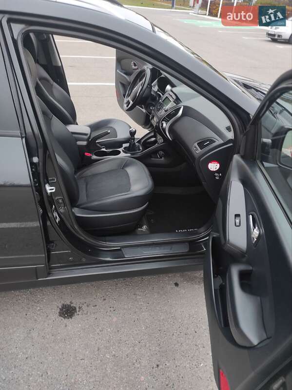 Внедорожник / Кроссовер Hyundai ix35 2010 в Полтаве фото 21 Внедорожник / Кроссовер Hyundai ix35 2010 в Полтаве