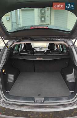 Внедорожник / Кроссовер Hyundai ix35 2010 в Полтаве