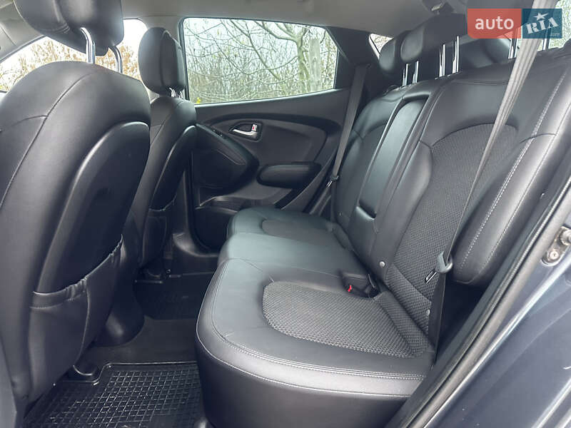 Внедорожник / Кроссовер Hyundai ix35 2011 в Дубно