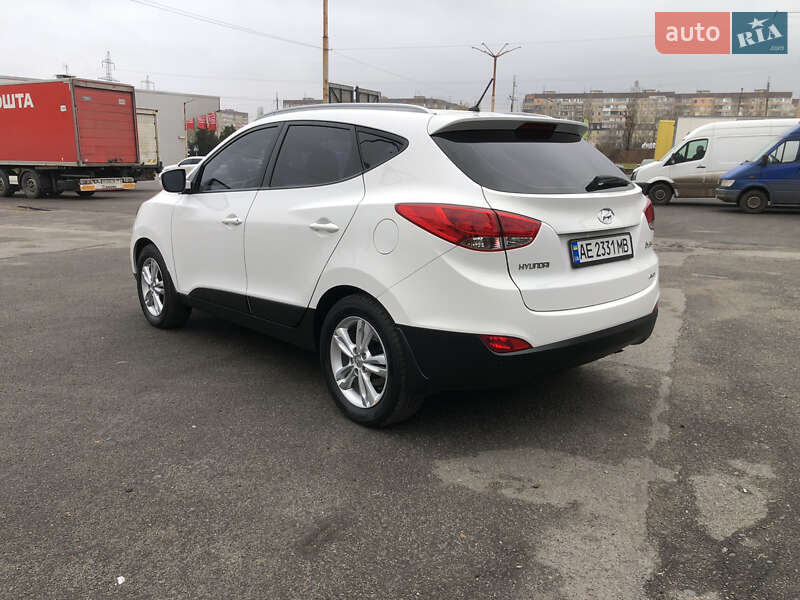 Позашляховик / Кросовер Hyundai ix35 2013 в Кривому Розі фото 4 Позашляховик / Кросовер Hyundai ix35 2013 в Кривому Розі