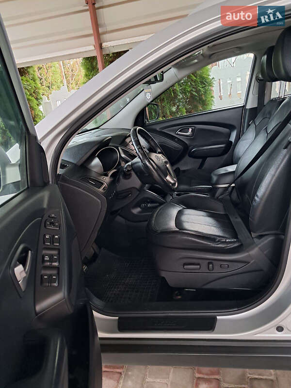 Внедорожник / Кроссовер Hyundai ix35 2011 в Староконстантинове фото 7 Внедорожник / Кроссовер Hyundai ix35 2011 в Староконстантинове