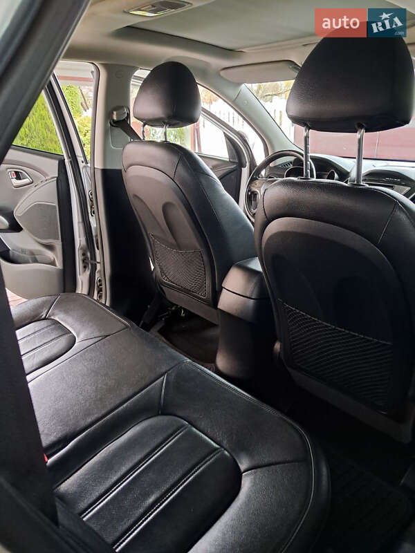 Внедорожник / Кроссовер Hyundai ix35 2011 в Староконстантинове фото 11 Внедорожник / Кроссовер Hyundai ix35 2011 в Староконстантинове