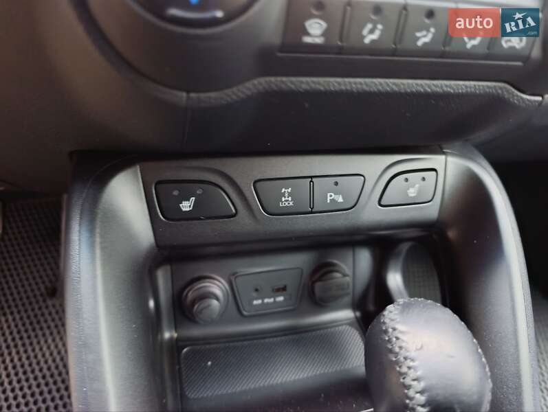 Внедорожник / Кроссовер Hyundai ix35 2013 в Киеве фото 33 Внедорожник / Кроссовер Hyundai ix35 2013 в Киеве