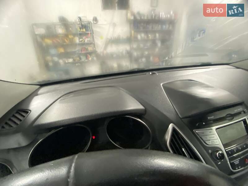 Позашляховик / Кросовер Hyundai ix35 2011 в Рівному