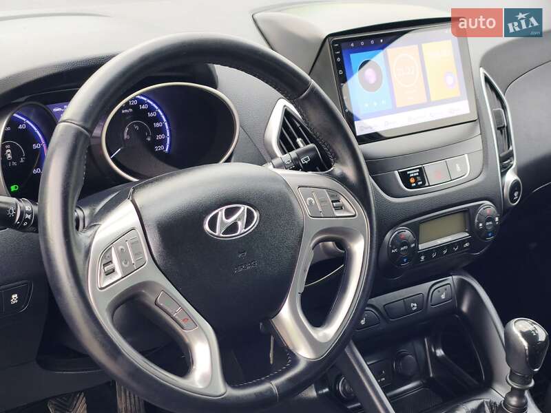 Позашляховик / Кросовер Hyundai ix35 2011 в Ковелі