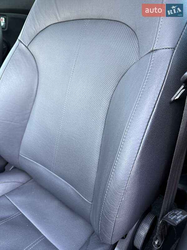 Внедорожник / Кроссовер Hyundai ix35 2014 в Луцке фото 86 Внедорожник / Кроссовер Hyundai ix35 2014 в Луцке