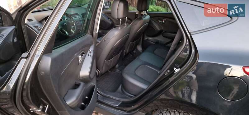 Внедорожник / Кроссовер Hyundai ix35 2010 в Ивано-Франковске фото 6 Внедорожник / Кроссовер Hyundai ix35 2010 в Ивано-Франковске