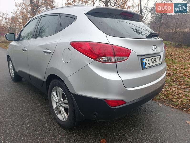 Внедорожник / Кроссовер Hyundai ix35 2012 в Киеве