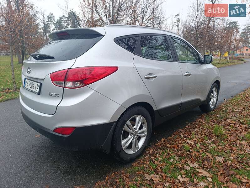 Внедорожник / Кроссовер Hyundai ix35 2012 в Киеве