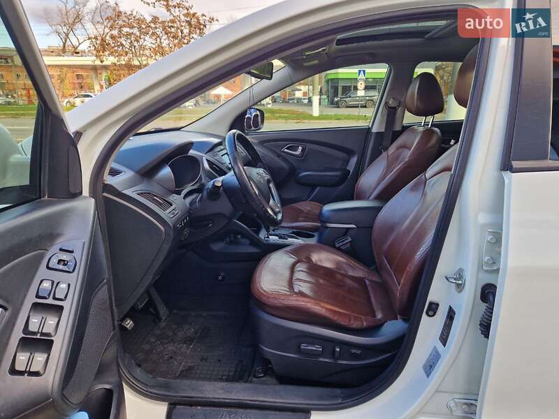 Внедорожник / Кроссовер Hyundai ix35 2010 в Кропивницком