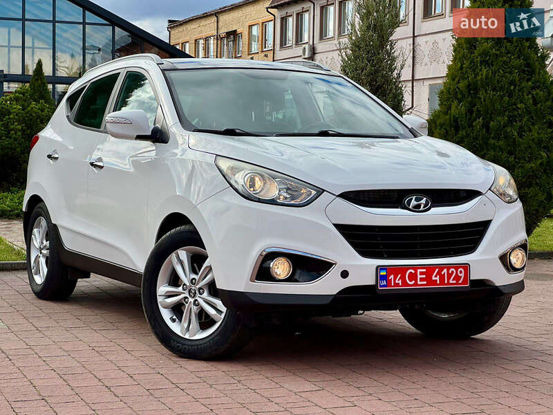 Внедорожник / Кроссовер Hyundai ix35 2012 в Стрые