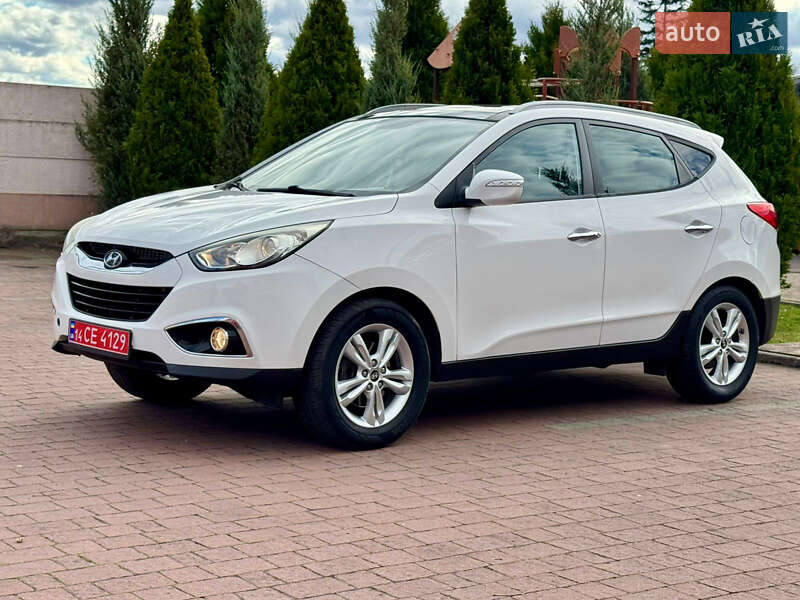 Внедорожник / Кроссовер Hyundai ix35 2012 в Стрые