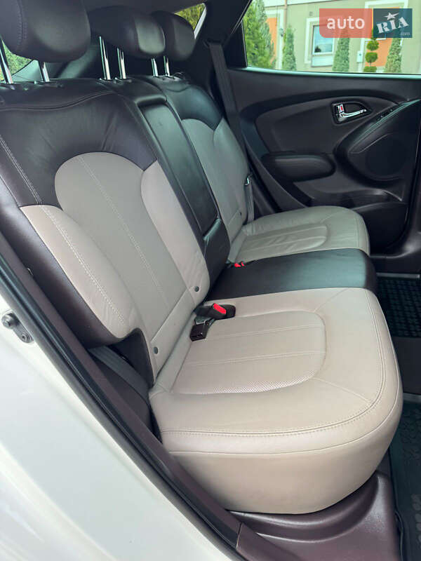 Внедорожник / Кроссовер Hyundai ix35 2012 в Стрые