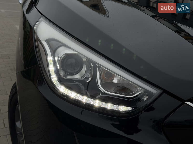 Внедорожник / Кроссовер Hyundai ix35 2015 в Луцке