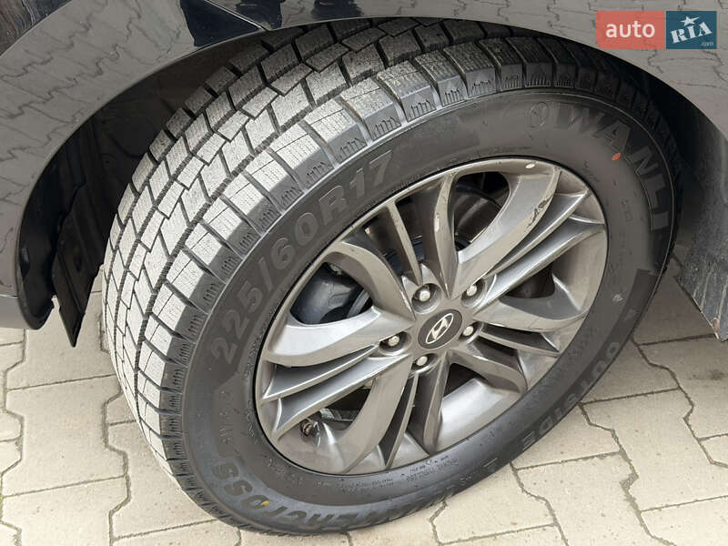 Внедорожник / Кроссовер Hyundai ix35 2015 в Луцке