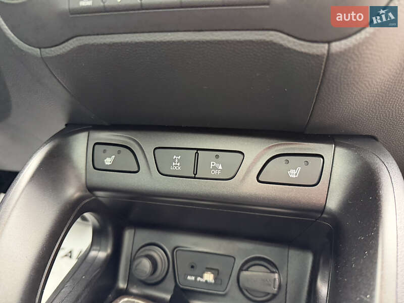 Внедорожник / Кроссовер Hyundai ix35 2015 в Луцке