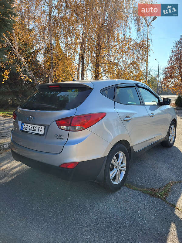 Внедорожник / Кроссовер Hyundai ix35 2011 в Никополе