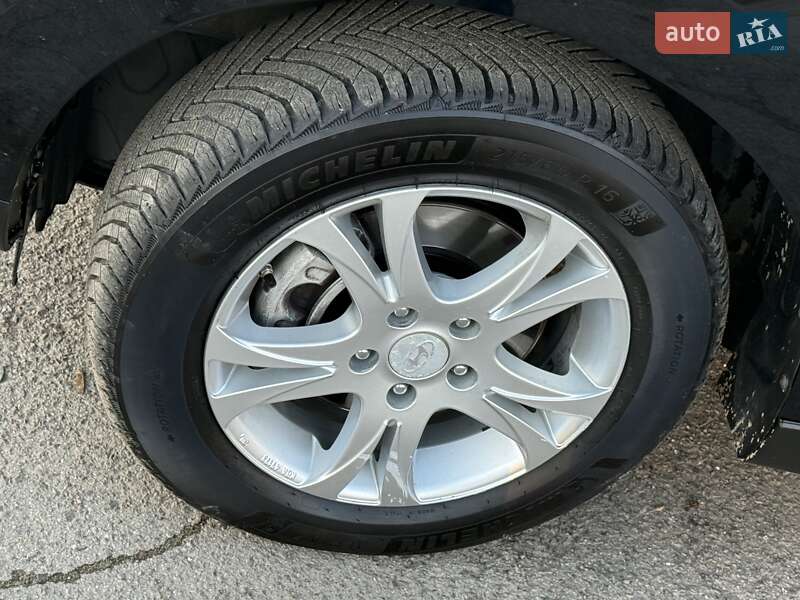 Внедорожник / Кроссовер Hyundai ix35 2014 в Трускавце