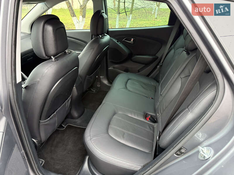 Позашляховик / Кросовер Hyundai ix35 2014 в Луцьку
