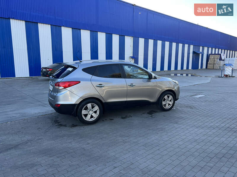 Внедорожник / Кроссовер Hyundai ix35 2012 в Одессе фото 12 Внедорожник / Кроссовер Hyundai ix35 2012 в Одессе
