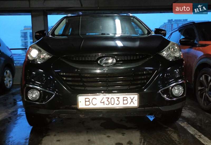Внедорожник / Кроссовер Hyundai ix35 2010 в Львове