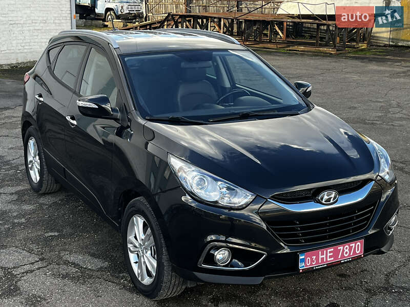 Внедорожник / Кроссовер Hyundai ix35 2010 в Луцке