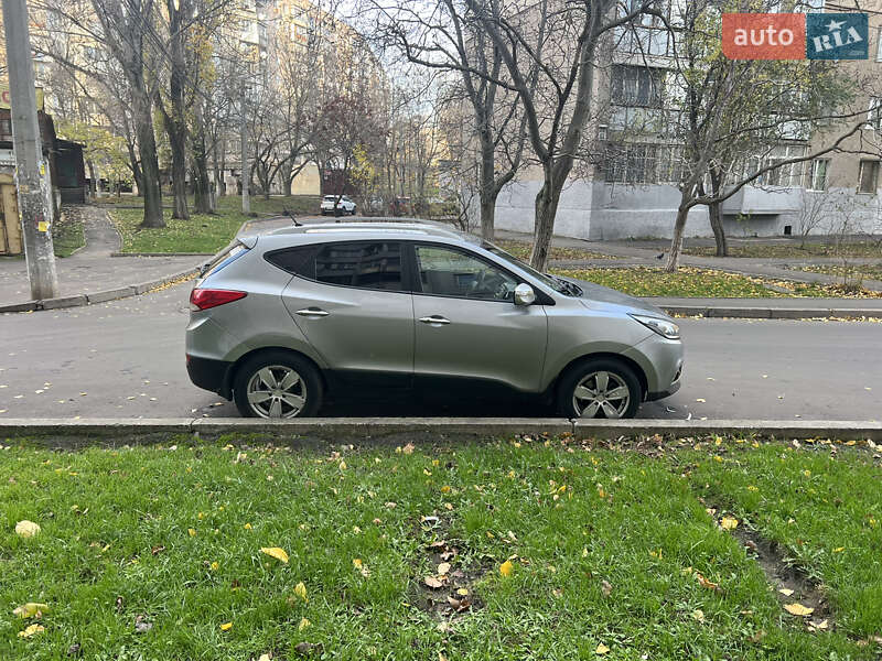 Внедорожник / Кроссовер Hyundai ix35 2012 в Одессе