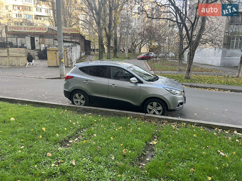 Внедорожник / Кроссовер Hyundai ix35 2012 в Одессе