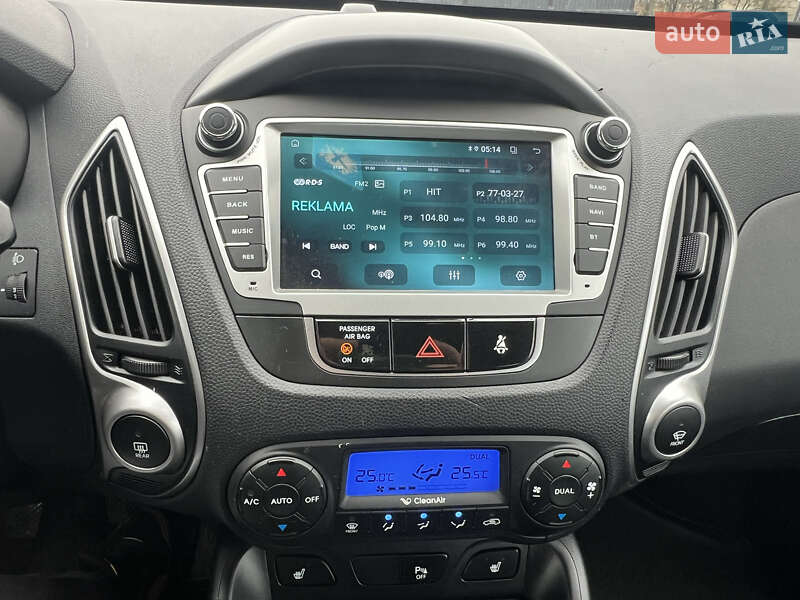 Внедорожник / Кроссовер Hyundai ix35 2011 в Луцке