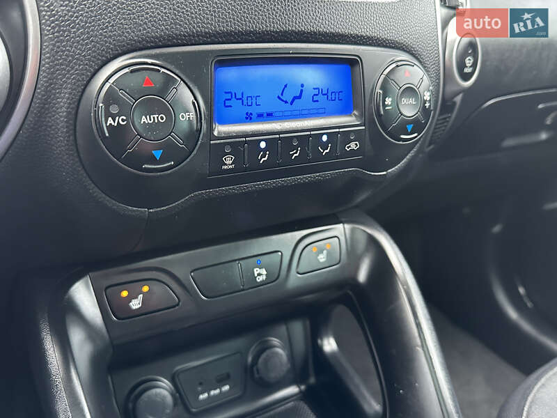 Внедорожник / Кроссовер Hyundai ix35 2011 в Радивилове