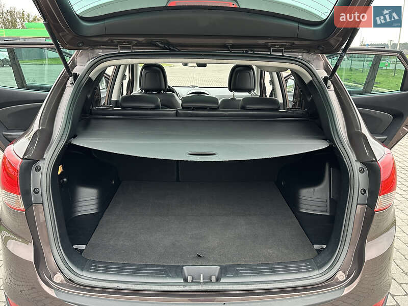 Внедорожник / Кроссовер Hyundai ix35 2011 в Радивилове