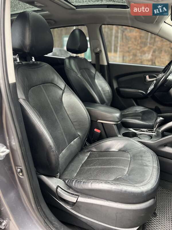 Внедорожник / Кроссовер Hyundai ix35 2011 в Львове